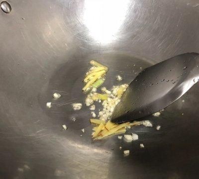 家常菜鱼香日本豆腐